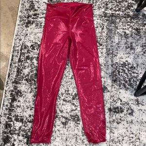 🪐 NWOT Joy Lab hot pink shiny workout leggings